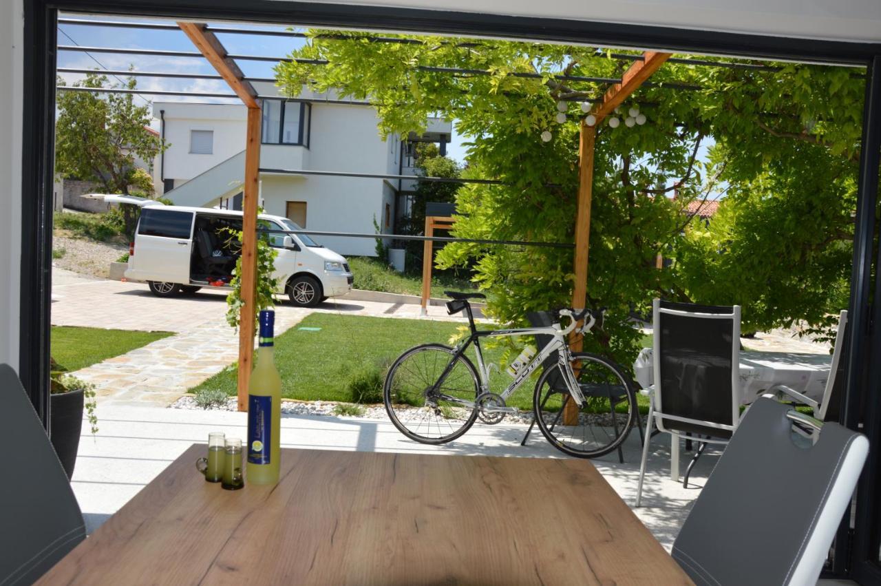 Casa Miranda - Family Comfort In A Quiet Area, Near The Sea, With Bbq And Free Parking Zgornje Skofije Exteriér fotografie