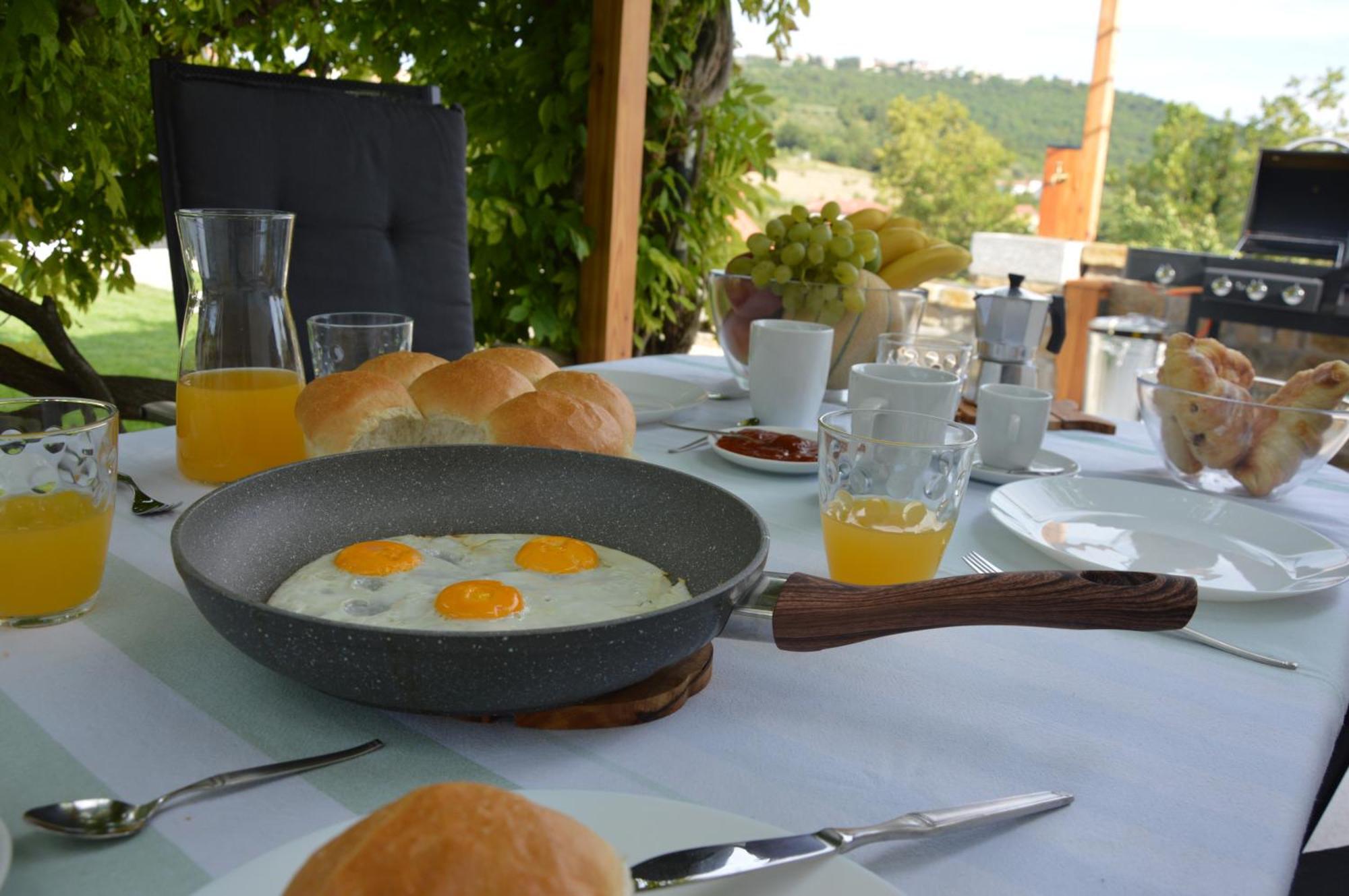 Casa Miranda - Family Comfort In A Quiet Area, Near The Sea, With Bbq And Free Parking Zgornje Skofije Exteriér fotografie